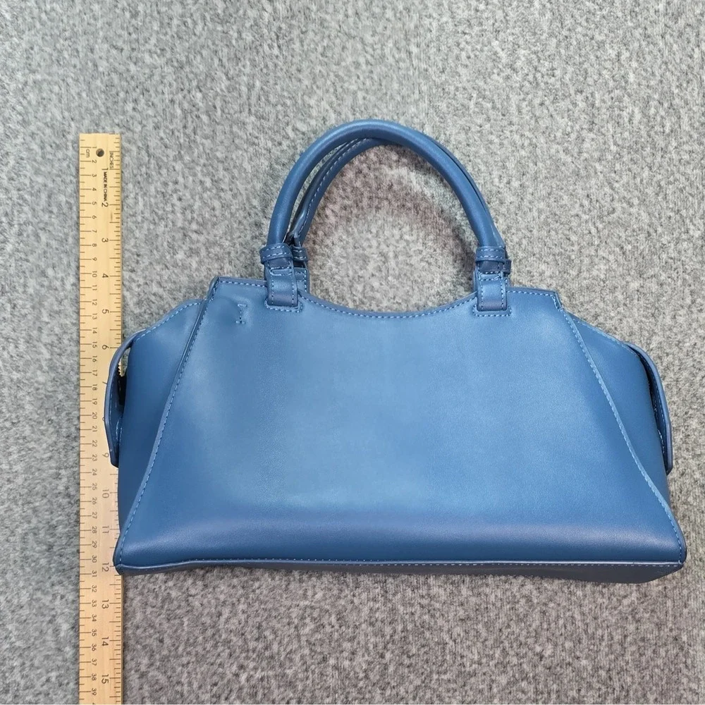 Steve Madden double handles zip
